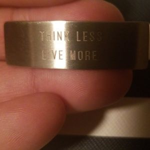 Keep engraved bar